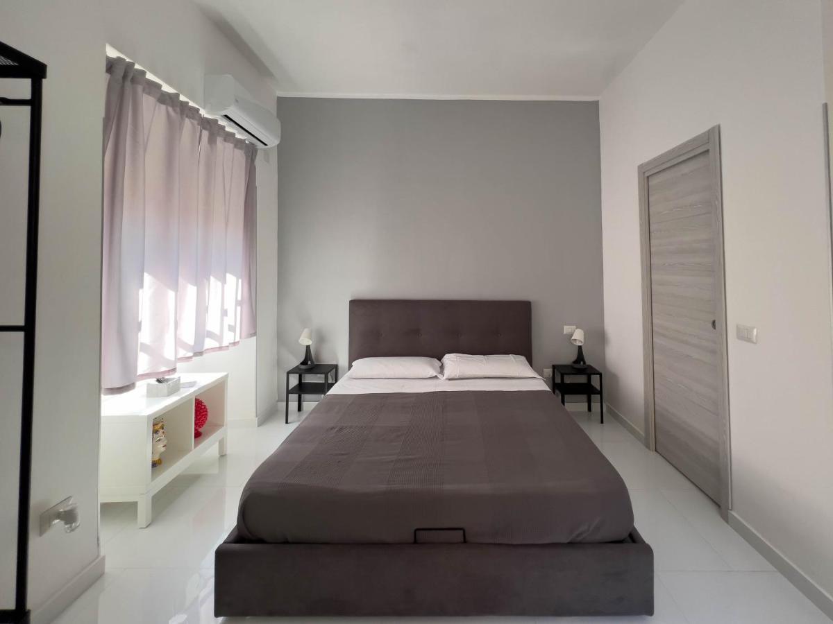 Casa Gale - House In Catania Center Apartment Exterior foto