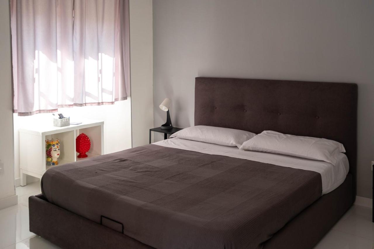 Casa Gale - House In Catania Center Apartment Exterior foto